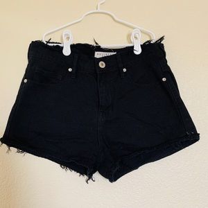 VINTAGE Pacsun bullhead denim shorts!